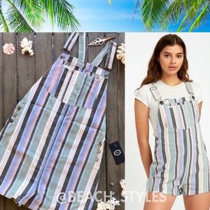 🌴🔆RVCA- TOWNHOUSE ROMPER OVERALLS🔆🌴